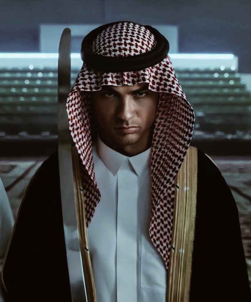 RM4Arab's tweet photo. زيّ الملوك لا يليقُ إلا بـ(ملِك)، ملك كرة القدم يتزيّن بالزيّ السعودي. 👑

عالَمُنا العربيّ العظيم أحلامه أصبحت واقعًا، وحاضره مُمتدٌّ من ماضيه التليد، ومن أجل المستقبل علينا أن نحلم، لنحقق ❤️ https://t.co/ZRfOpFxDZS