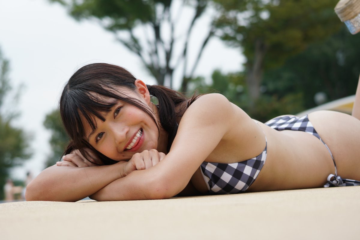 百川晴香 近代麻雀水着祭 直筆サイン色紙 百川晴香 近代麻雀水着祭