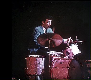 espofootball's tweet photo. #BTD Sep24,1933 #MelTaylor RIP drummer The Ventures 1962-96; 1966 US #8 Walk Don't Run '64, 1968 US #4 Hawaii Five-O, +3 US Top40s. Mel the older brother of Canned Heat bassist Larry Taylor. Mel died Aug11,1996 at 62. 2008 Mel Taylor inducted Rock Hall of Fame with The Ventures https://t.co/chnQLIwEeO