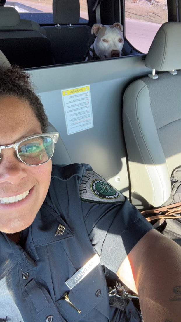 KatOfficer2010's tweet photo. Happy Friday!!! Blaze has been rockin his first week with RFISD PD! 👮🏽‍♀️ 🐶 https://t.co/h9U2wlqjhy