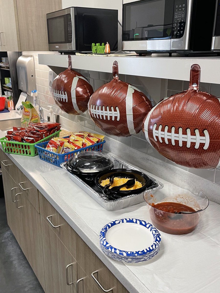 Aaron Johnson (@ajohnson5875) on Twitter photo Happy #SuccessShare, nice time to celebrate Hispanic Heritage Month too! <a href="/ChaddWhiteley/">Chadd Whiteley</a> <a href="/Chad741/">Chad_D1974</a> <a href="/RafaVelaydez/">Rafa</a> <a href="/HDLorenda/">Lorenda</a> <a href="/LargoMdo/">MDO Largo</a> Happy #SuccessShare, nice time to celebrate Hispanic Heritage Month too! <a href="/ChaddWhiteley/">Chadd Whiteley</a> <a href="/Chad741/">Chad_D1974</a> <a href="/RafaVelaydez/">Rafa</a> <a href="/HDLorenda/">Lorenda</a> <a href="/LargoMdo/">MDO Largo</a>