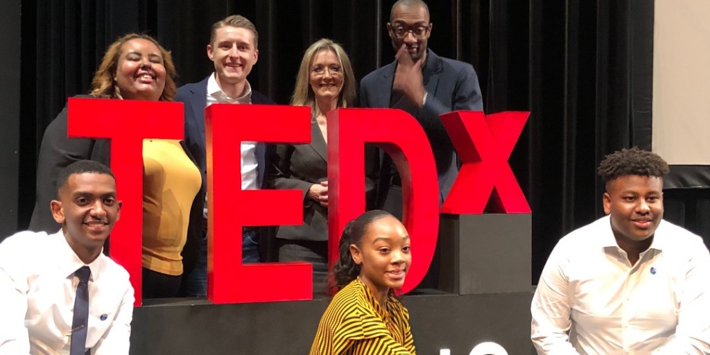 <a href="/Valley_Vikings/">Valley High School</a>: Home of the Vikings!💙❤️🤍  Their students are committed to ensuring a better world through academic excellence and a global vision. 🌎👁️ #30YearsofMagnet <a href="/clarkcountysch/">CCSD</a> #30YearsofExcellence #ValleyVikings #CCSD