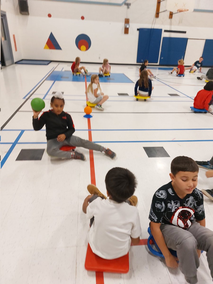 Danielle Cooper tweet media