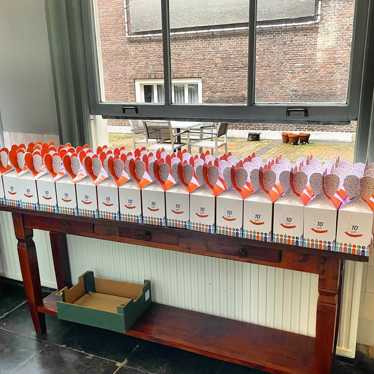 Frank S. Visser tweet media