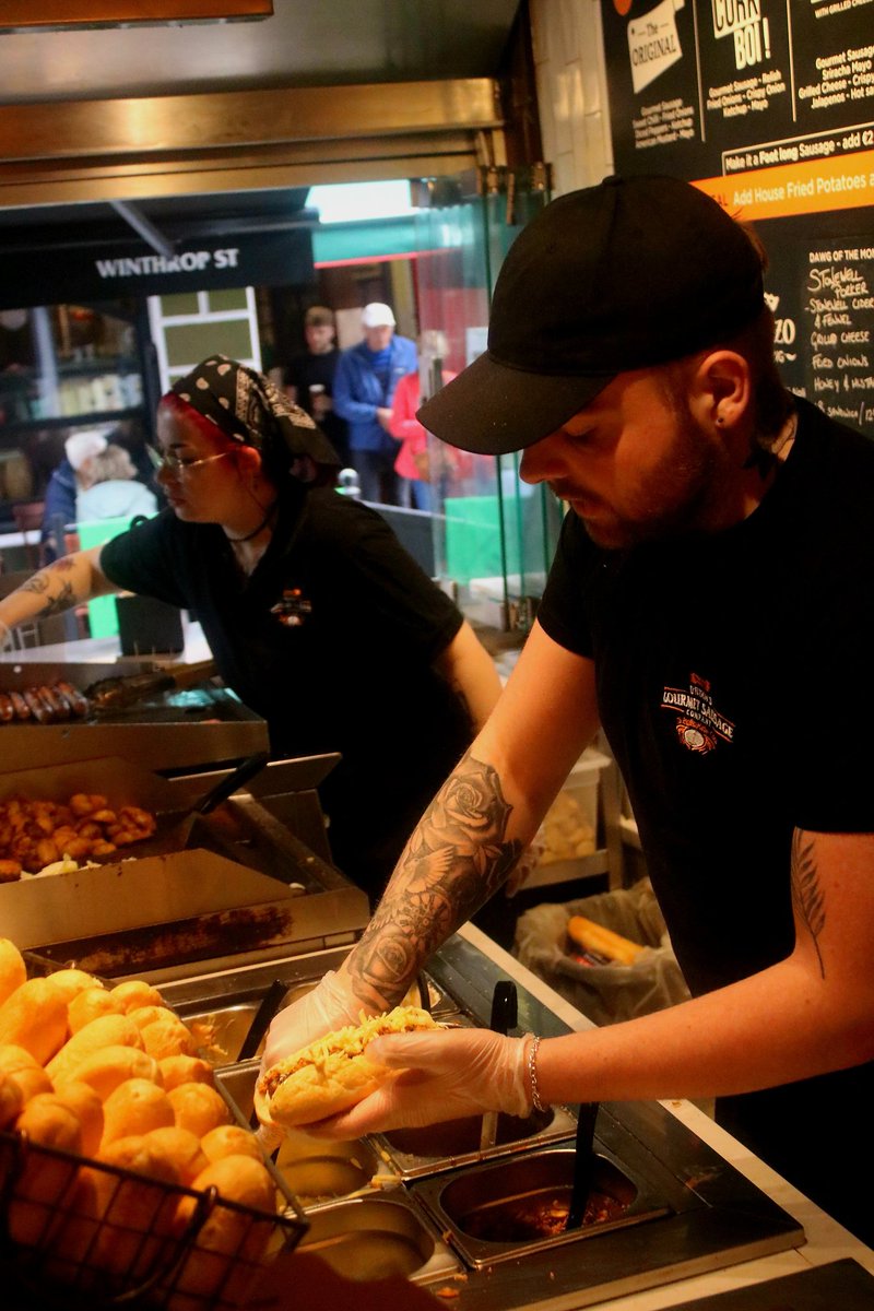 For Culture Night, we're open till 9pm in both Winthrop St. & the @EnglishMarket 🌭 Pop in for a great night around the city🙌 #ProperSausages #englishmarket #CultureNightCork #CultureNight2023 #corkfood