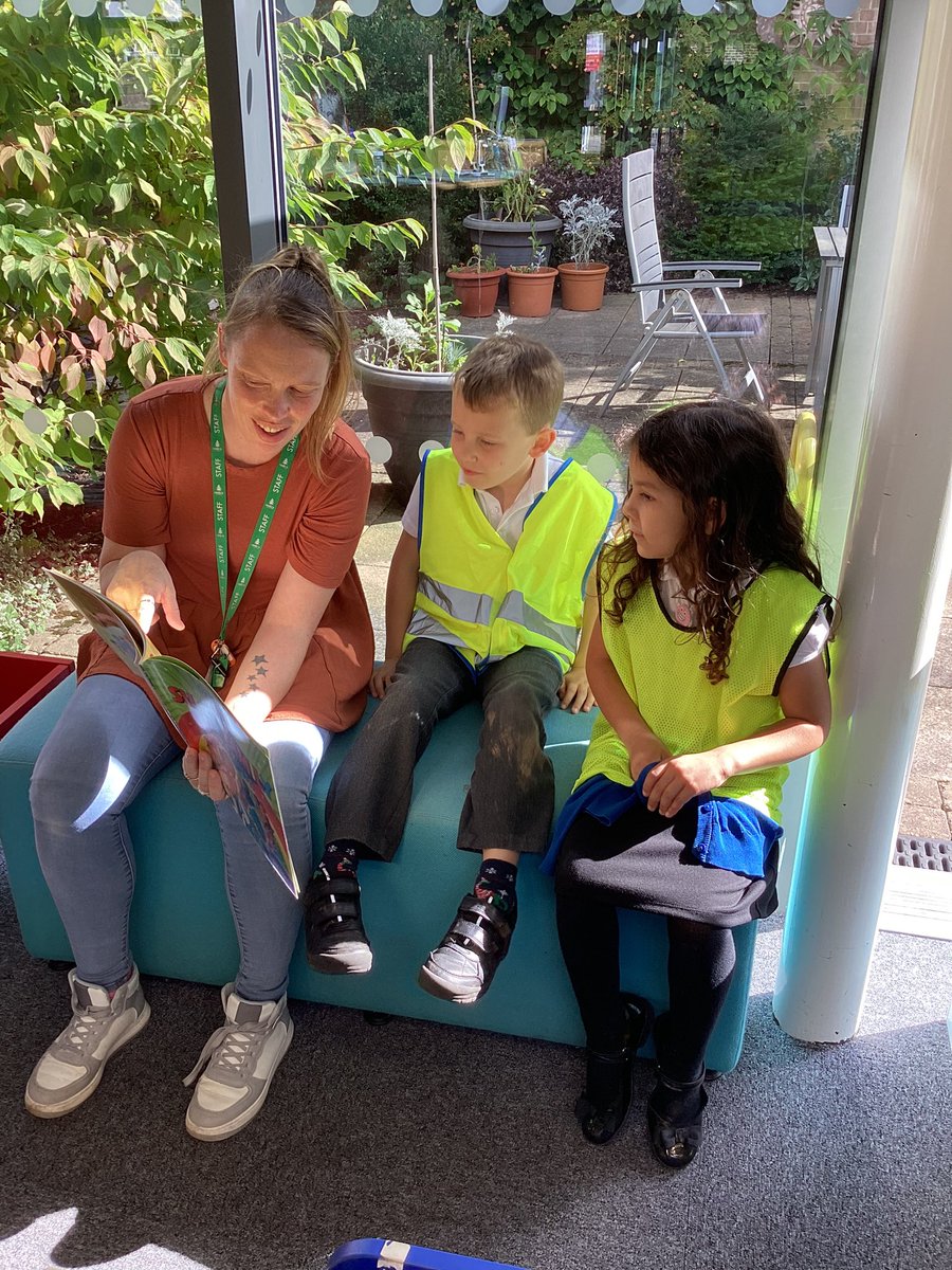 Year 2 visited Wollaton library this week and had a lovely time curling up in a comfy spot and reading a good book <a href="/FirbeckPrimary/">Firbeck Academy</a> #fabulousfirbeck