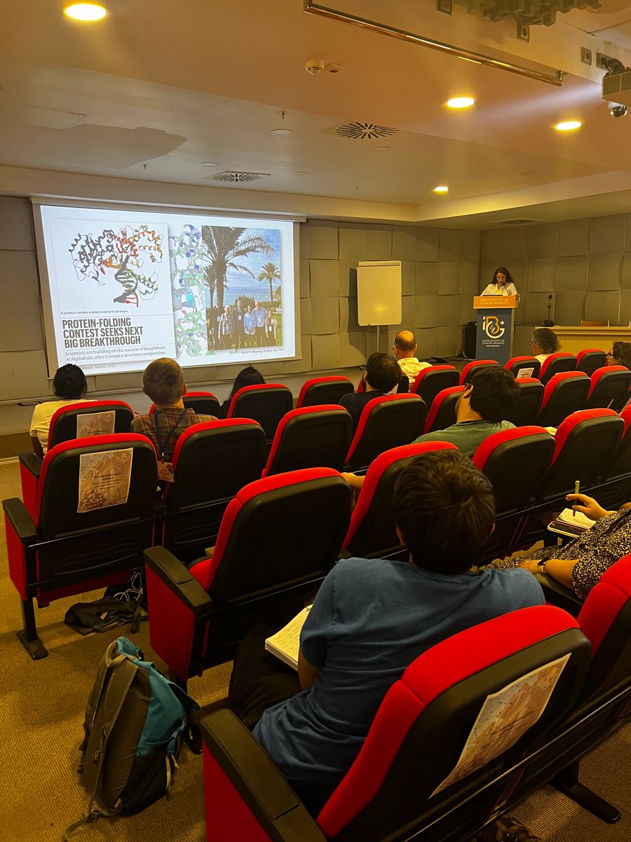 beyzakaynarca_'s tweet photo. Just had an eye-opening session on protein complex prediction! Thanks to @Ezgi_Karaca_ &amp; @MarcLensink for their insights from CASP15 &amp; CAPRI. They showcased deep learning's game-changing role and pointed out areas for future enhancement. #ProteinPrediction #CASP15 #CAPRI https://t.co/7AfJfd9YaZ