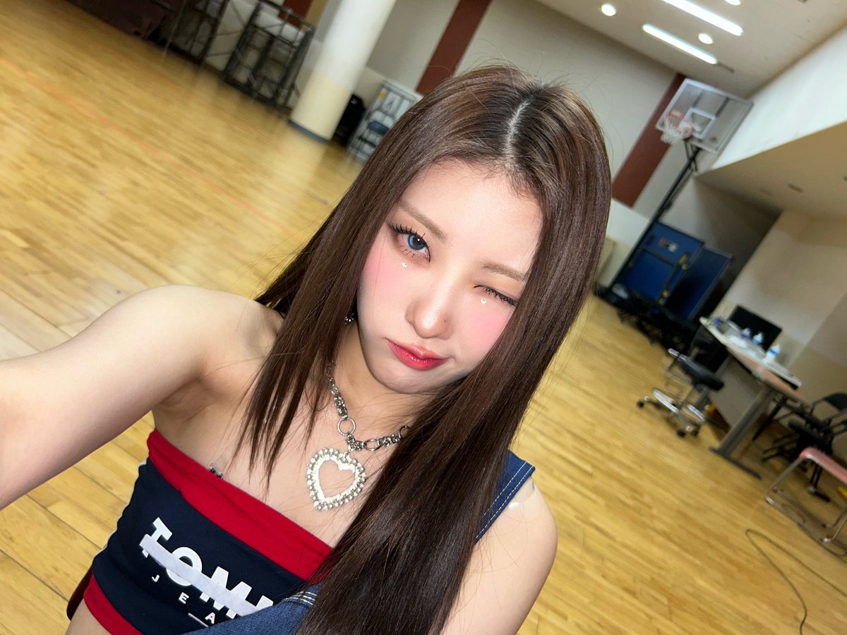 [#채인]
뮤뱅 막방도! 인덕대도! 
덕분에 행복했어요 모두들 굳밤🖤