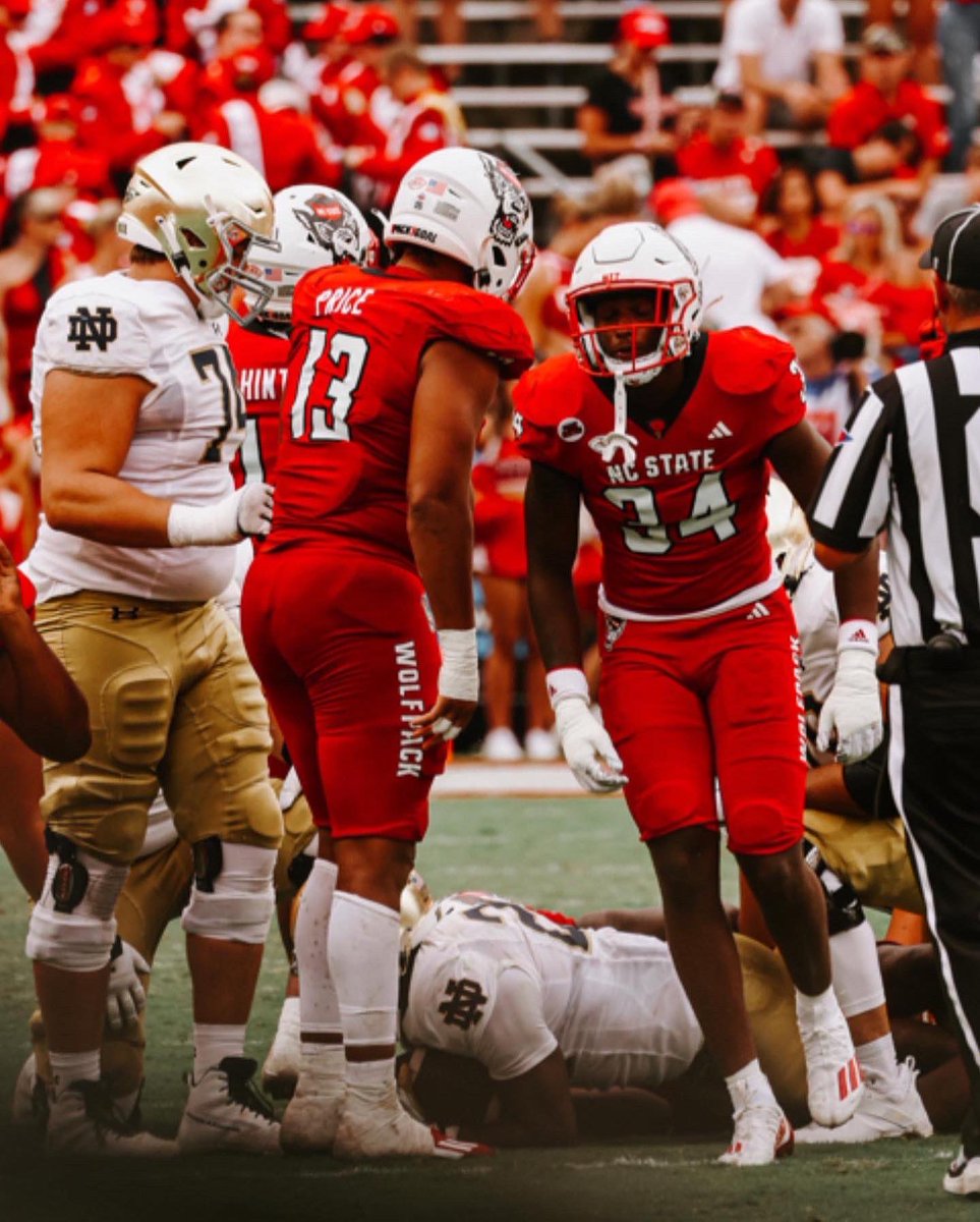 kamal_bonner's tweet photo. Missin you dukes 🙏🏾 7:30 ESPN @Virginia https://t.co/PasPkvG5ox