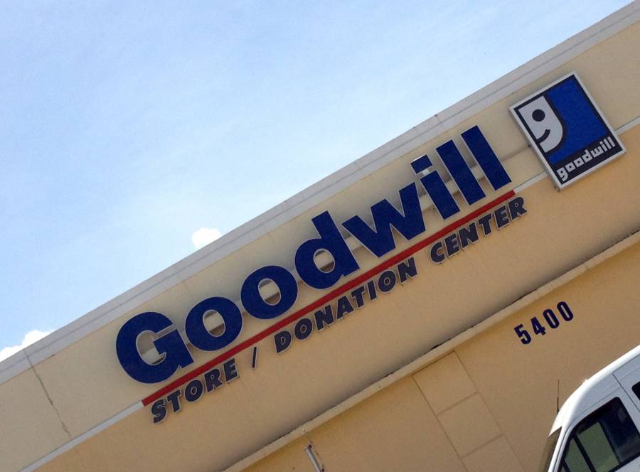 Rules for Shopping at Goodwill, Consignment Shops and Thrift Stores is.gd/ibNDQs