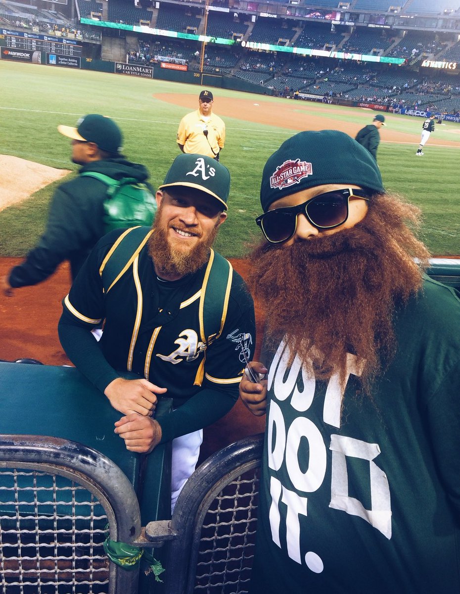 GabrielG_16's tweet photo. @whatwouldDOOdo Congrats on your retirement Sean. Your time in Oakland will always mean the world to us A’s fans. Thanks for the timeless memories. https://t.co/sz8vMLHMwq