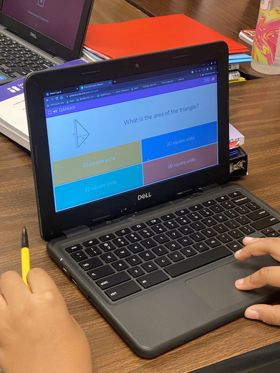 whitaker_keri's tweet photo. Blooket is a highly engaging game but man these kids are ruthless π€£ #mathisfun #areaoftriangles @CrosbyMiddle https://t.co/rkgDNoUloW