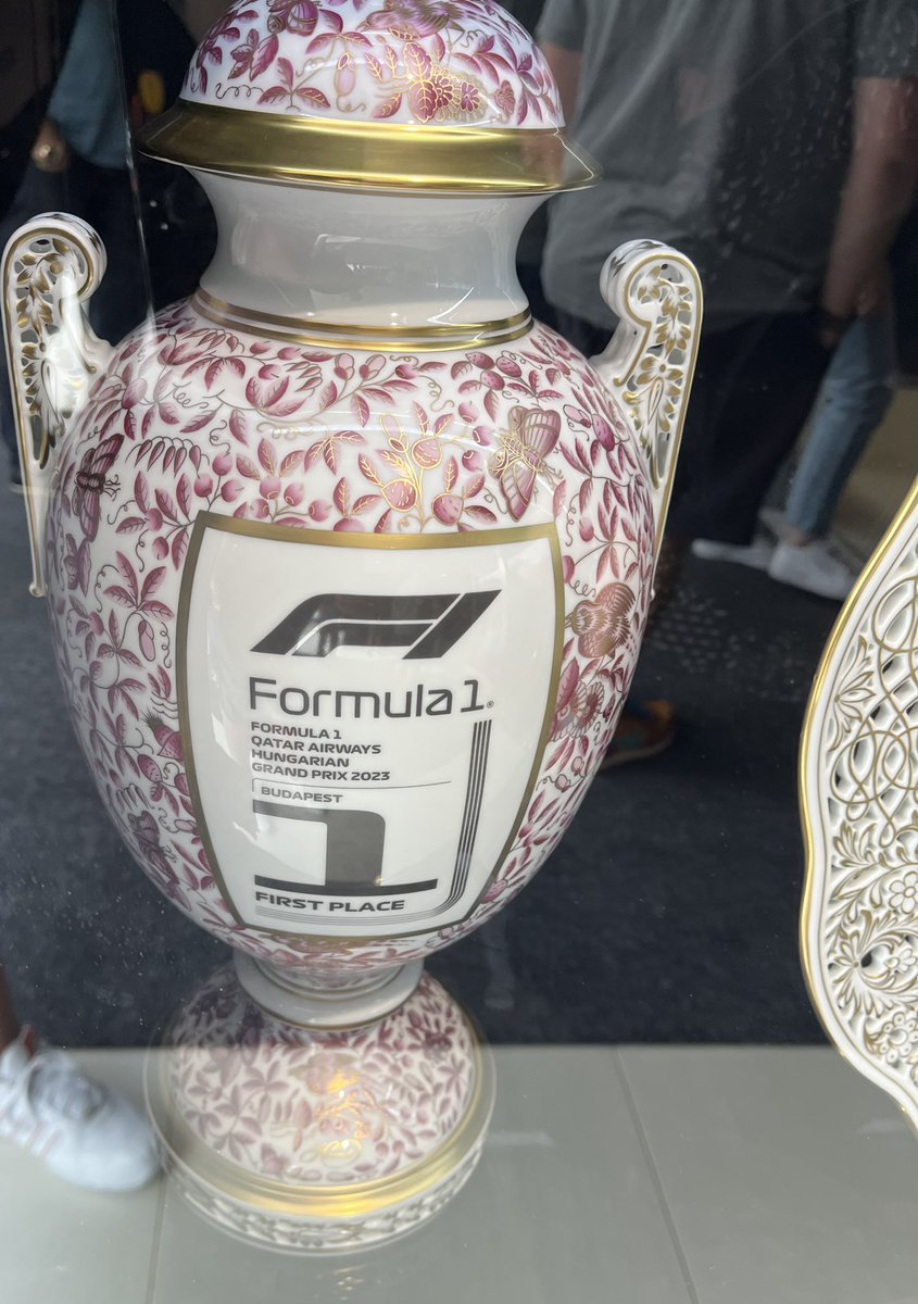 jezw69's tweet photo. @McLarenF1 don’t worry @LandoNorris I saw this today. Looks like max has glued it back together #F1GP #hungarianGP https://t.co/SMR7BuFY6f