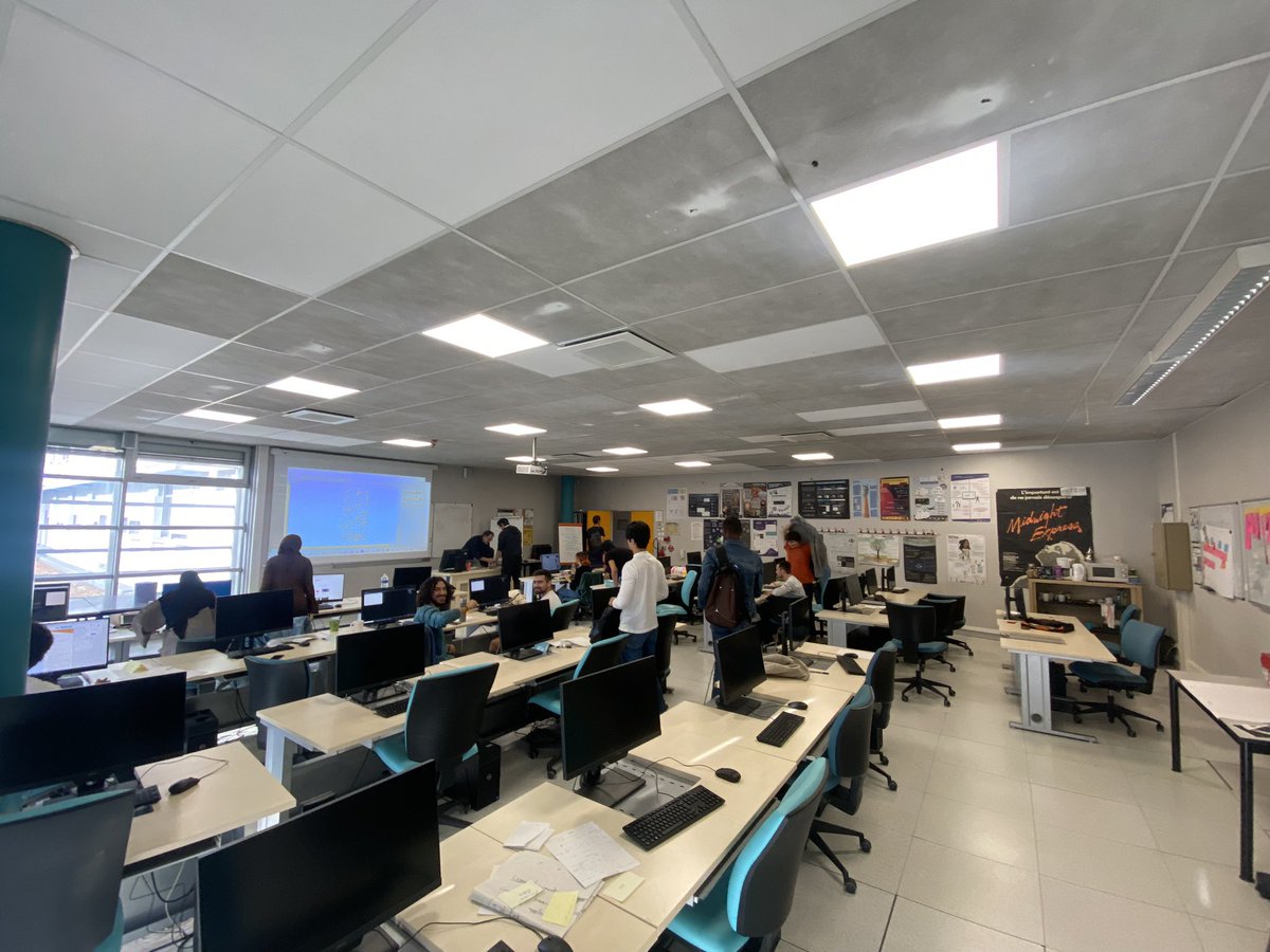 Master IHM tweet media