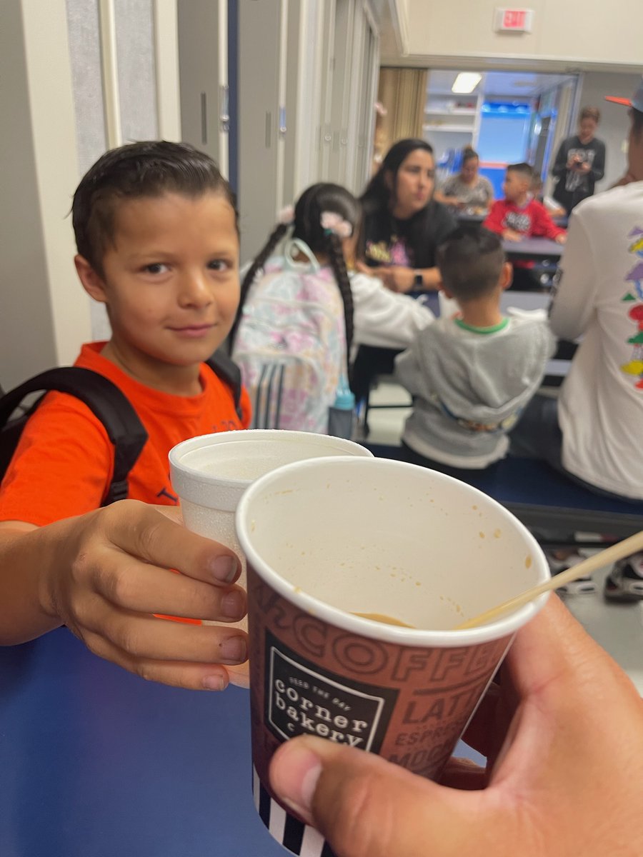 Valencia Park School tweet media