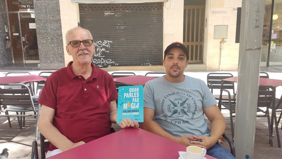 Voleu conèixer els protagonistes del mes del Voluntariat per la llengua? El Josep Maria i el Bruno, de #Gavà, queden per xerrar i anar a activitats culturals; i volen encoratjar tothom a practicar el català. 
👉 breu.cpnl.cat/mh9