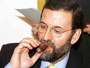 Sólo por aclararme.
Cuando hablamos de #amnistía ¿de cuál estamos hablando?
¿De la de Adolfo Suarez, que dejó impunes los crímenes de miles de asesinos y torturadores del franquismo?
¿De la Aznar, que dejó libre a 15 terroristas de Terra Lliure?
¿O de la amnistía de Rajoy, que
