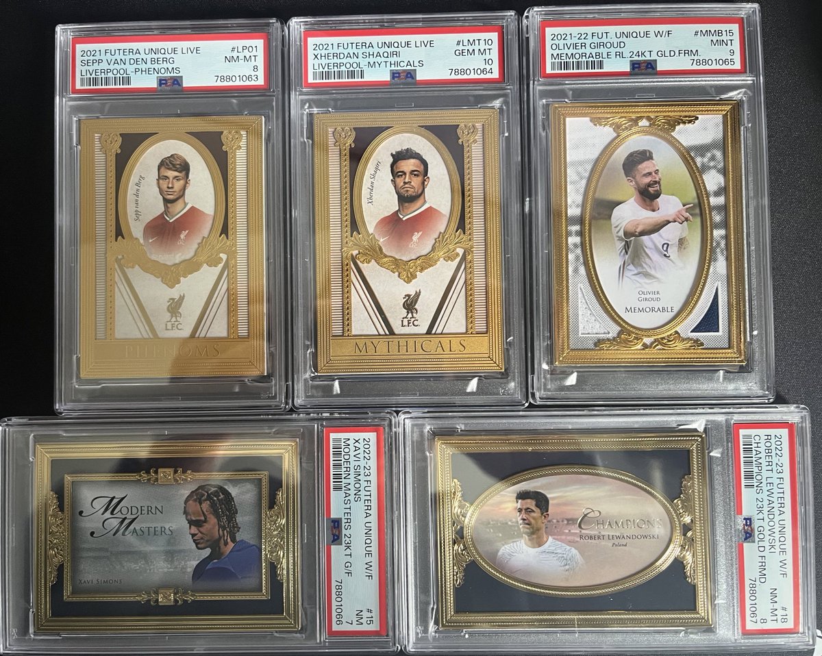 Luk98Luke's tweet photo. @Futera @partadam My first ever PSA submission has finally come back. Happy with the 10 and 9. Shame about the Xavi Simons though. https://t.co/zUpXR57IMO