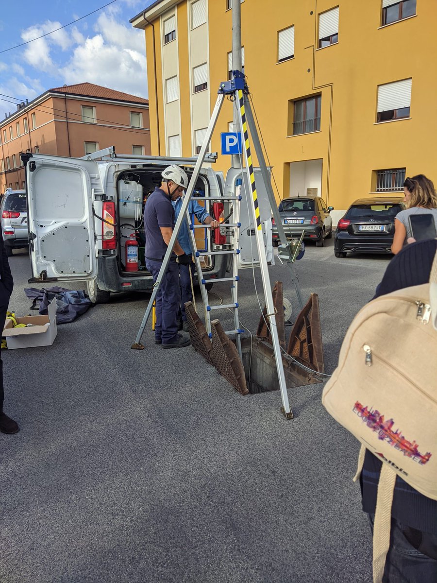 fmf_filipe's tweet photo. Delighted to be presenting our results on high-capacity transmission @BeyondExabit  in the SDM workshop at L'Aquila. And a visit to the city underground utility tunnels where advanced SDM optical fibres have been recently installed @ucleeenews  @UKRInews https://t.co/UmHvaVasKd