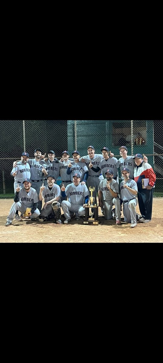 twoswift's tweet photo. @905Bombers DMFL league 🏆 2023 https://t.co/DacCc7EIoG