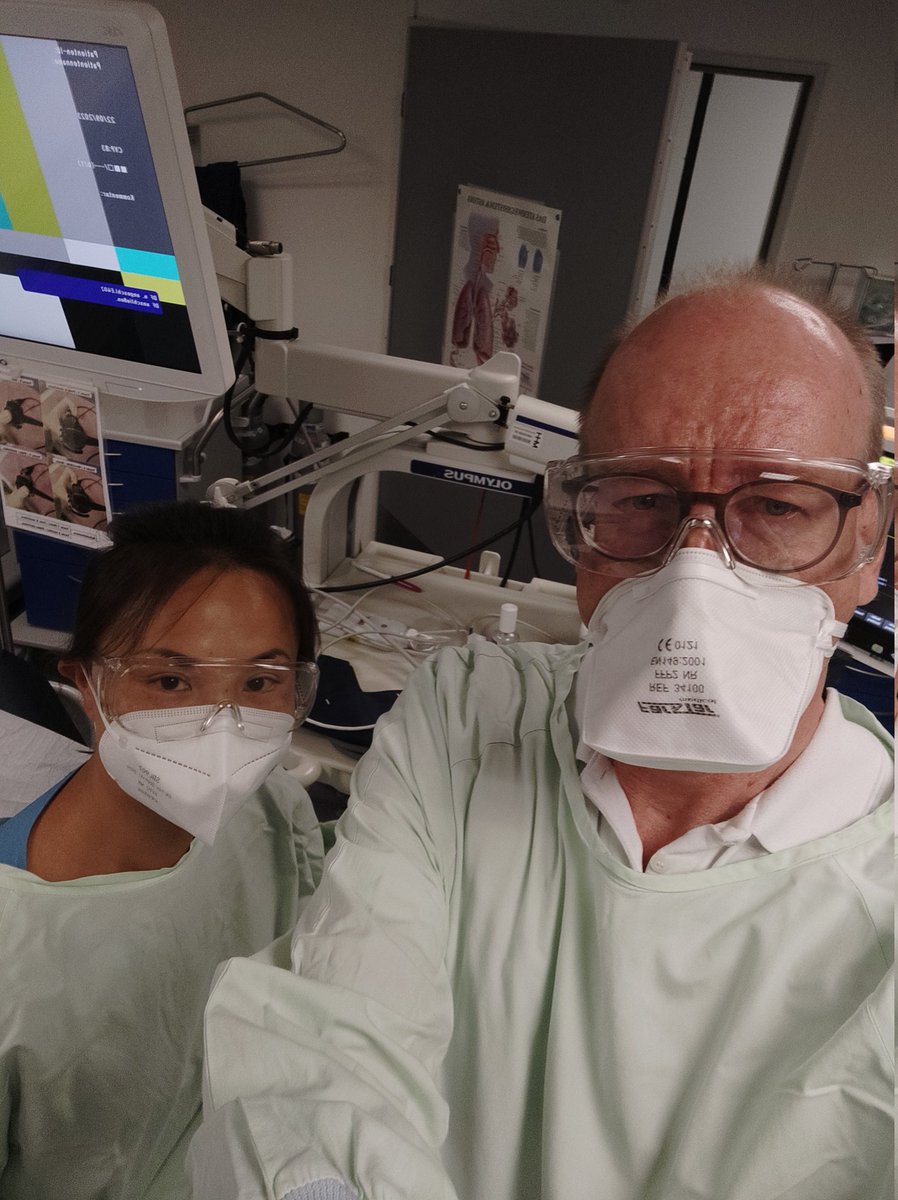 GottliebJens's tweet photo. Farewell to the best bronchoscopy assistant 👩‍⚕️↙️ of all time. https://t.co/zbUXRliVzH