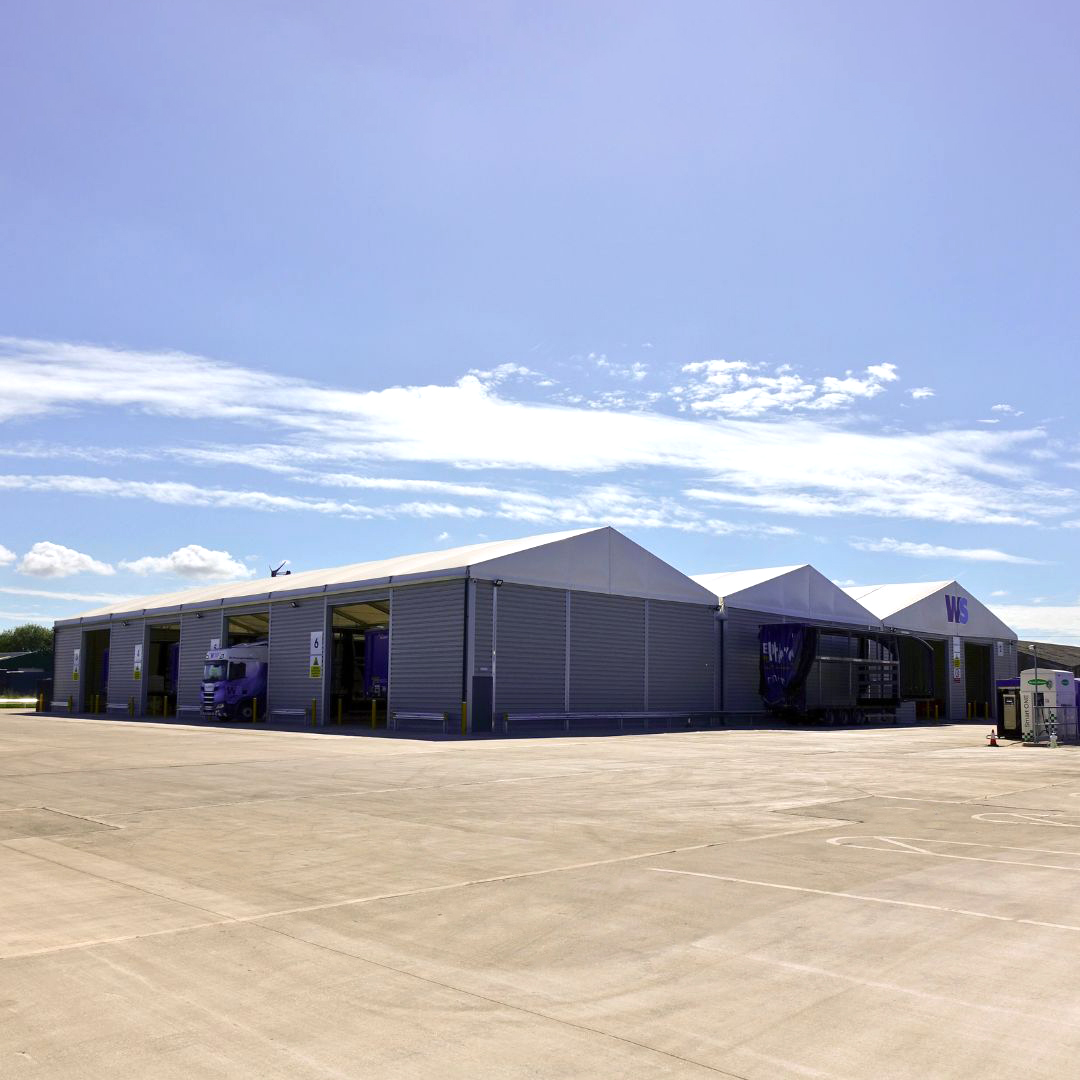 BuildingsWs's tweet photo. Great to see one of our recently installed cross-docking warehouse facilities in full use at @WSTLtd  in Wisbech. We successfully connected three buildings, comprising two 15m by 45m and one 20m by 4m, resulting in an impressive combined floor area of 2,250 square meters. https://t.co/MUtE3JUNvP