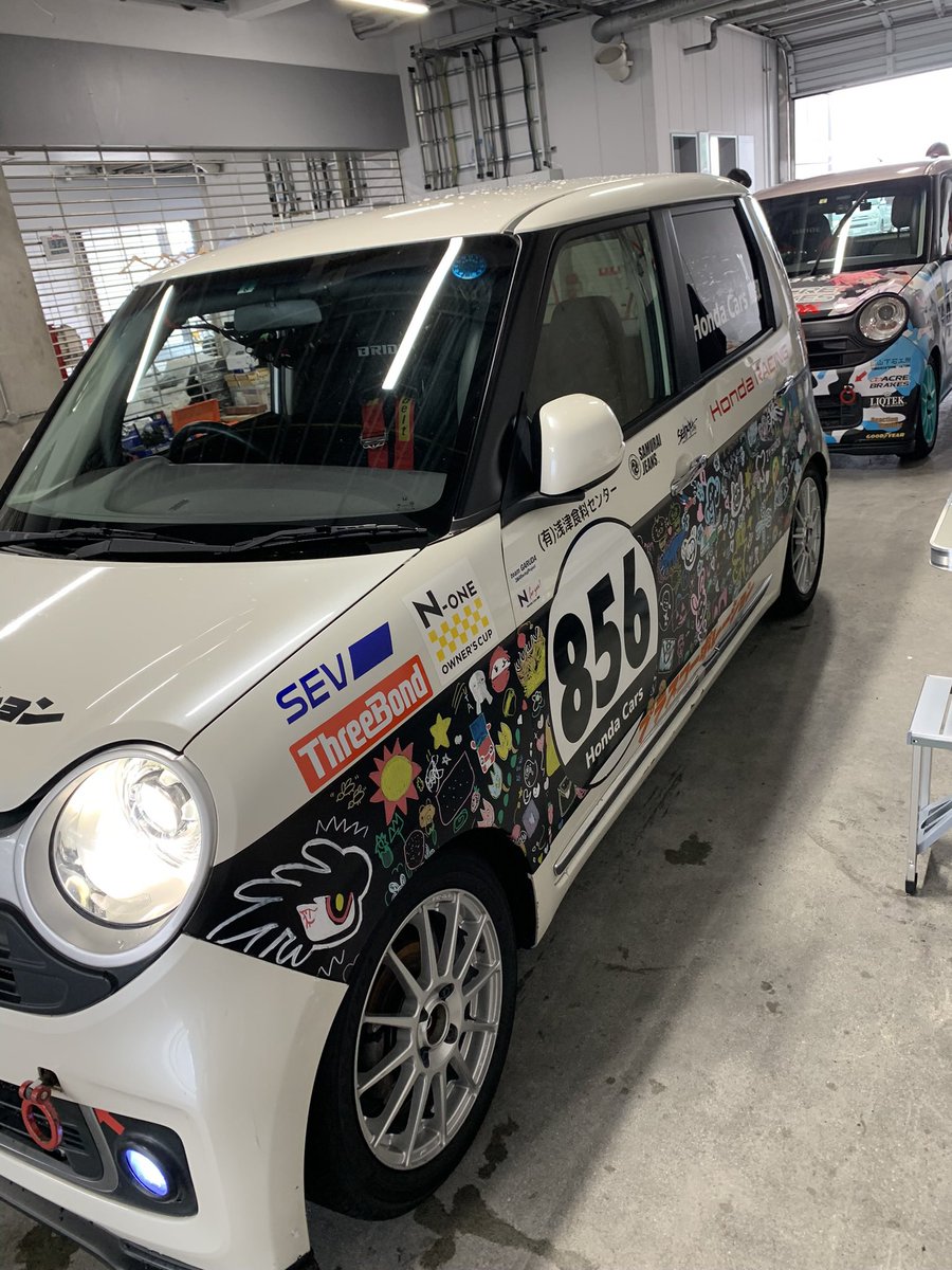 n_one856's tweet photo. 今日も色々な方に助けて頂き感謝です🙇♂️
またN-ONEナカーマに久々に会えて嬉しかったー😆
明日は晴れて欲しいな☀️
#プラスコーポレーション
#ホンダカーズ鳥取ハワイ店
#ホンダカーズ鳥取
#浅津食料センター
#サムライジーンズ
#制動屋
#カスタマーオリエンテッドts
#真東
#fktec https://t.co/fET2bVxUd7