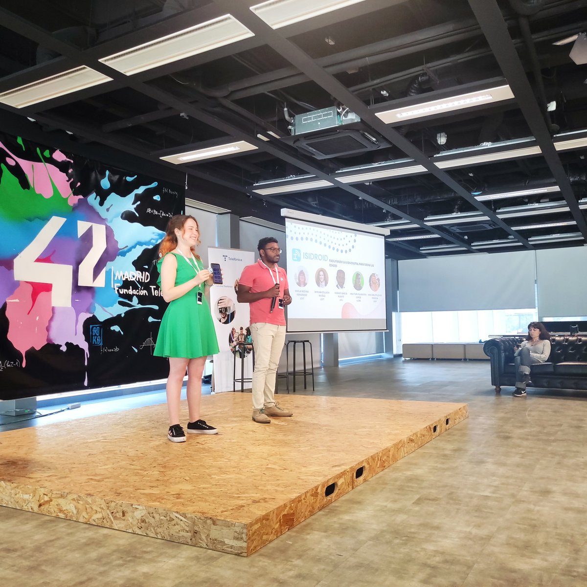 teresa_eh's tweet photo. Hoy hemos participado a la premiación final de #hack4good enhorabuena a tod@s por unos proyectos interesantes y bien presentados #catedrauc3mTelefonica @CatedrasTEF @EPS_UC3M @MPalomaD https://t.co/lRXEstck8X