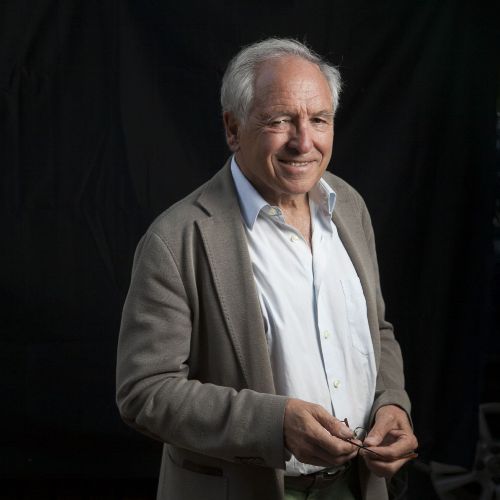 Centro de Estudios Políticos y Constitucionales tweet media