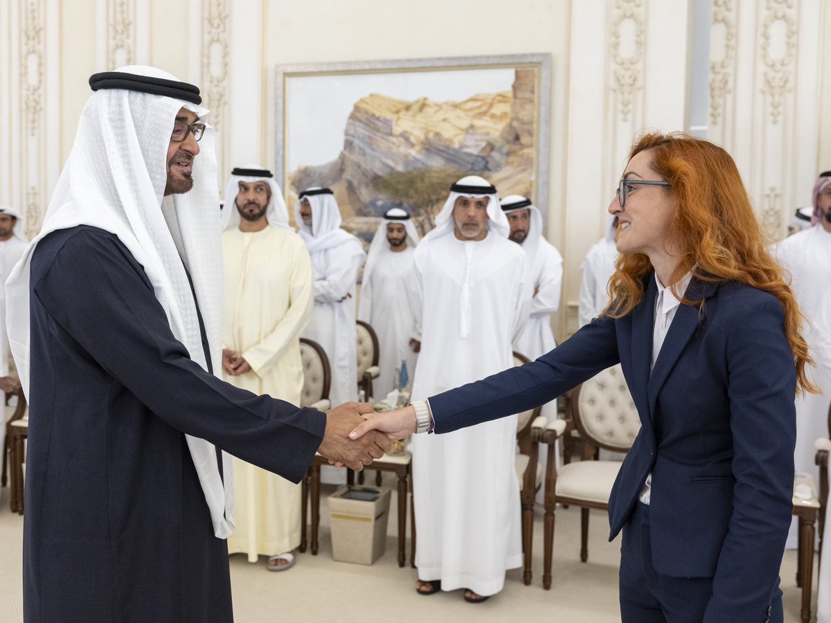 eminaosmandzik's tweet photo. Privilege of a lifetime 🙏 🇦🇪 https://t.co/DOVUKINzRu