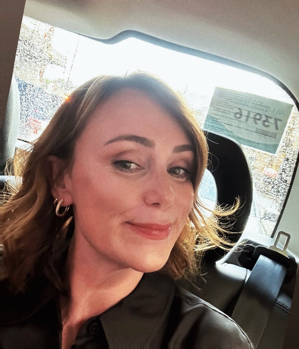 ccmilk6's tweet photo. 𝐻𝑎𝑝𝑝𝑦 𝑡𝑖𝑚𝑒›🖤‹🥰

#KeeleyHawes
#Matthewmacfadyen https://t.co/3s5CZVqPHX