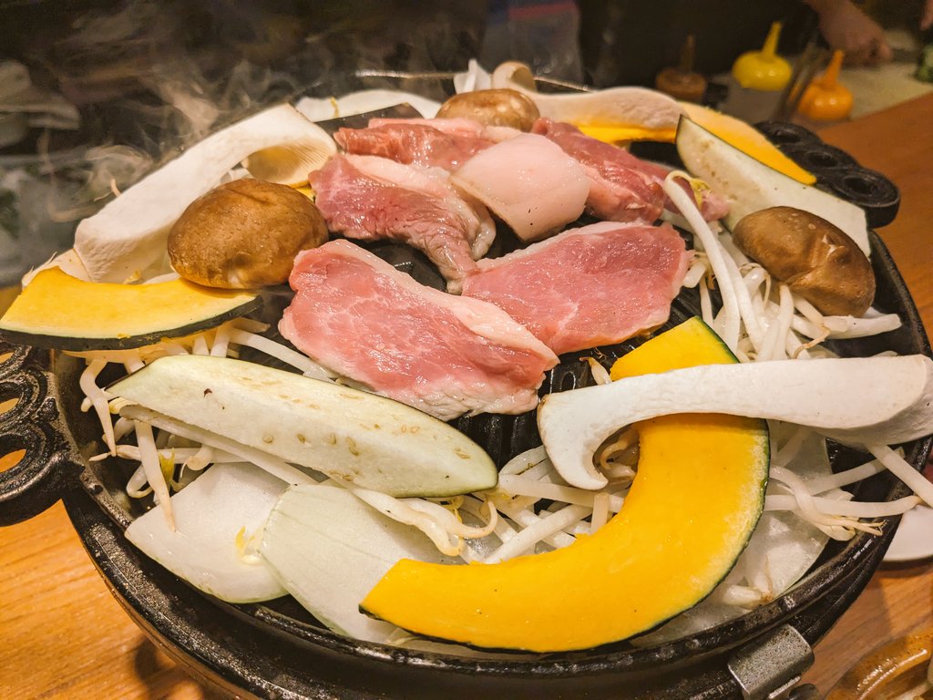 LNaj___'s tweet photo. からのジンギスカン https://t.co/x5I1J67M8C