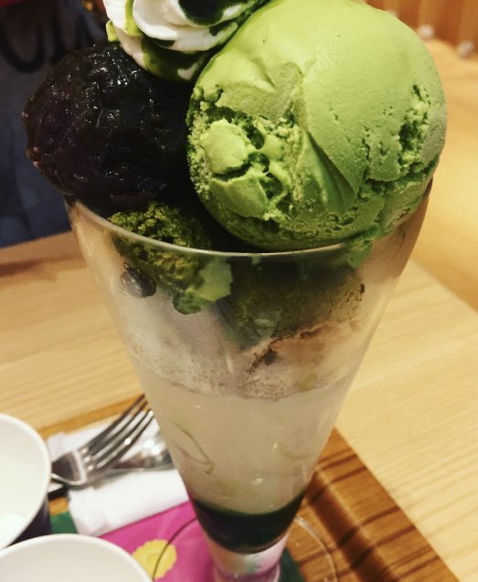 パフェって美味しいよね❤️