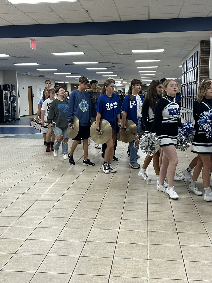 FTCSCFCHS's tweet photo. Great day to be a flash!! #WeAreFlashes https://t.co/EfAbnuNx2M