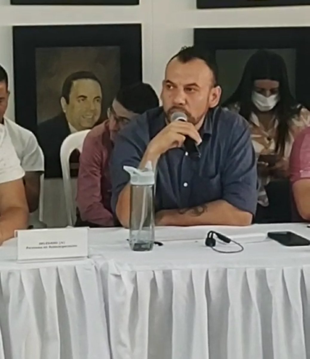 Amarx1867's tweet photo. #DiaInternacionalDeLaPaz
 #Cali delegados y delegadas de las formas asociativas de Fedecomun, 𝐚𝐯𝐚𝐧𝐳𝐚𝐧𝐝𝐨 𝐞𝐧 𝐥𝐚 𝐜𝐨𝐧𝐬𝐭𝐫𝐮𝐜𝐜𝐢𝐨́𝐧 𝐝𝐞 𝐫𝐮𝐭𝐚𝐬 𝐲 𝐩𝐫𝐨𝐩𝐮𝐞𝐬𝐭���𝐬 en 𝐬𝐞𝐠𝐮𝐫𝐢𝐝𝐚𝐝, con instituciones nacionales y regionales
@UAcuerdoPaz
@ARNColombia https://t.co/eBuH1FELhs