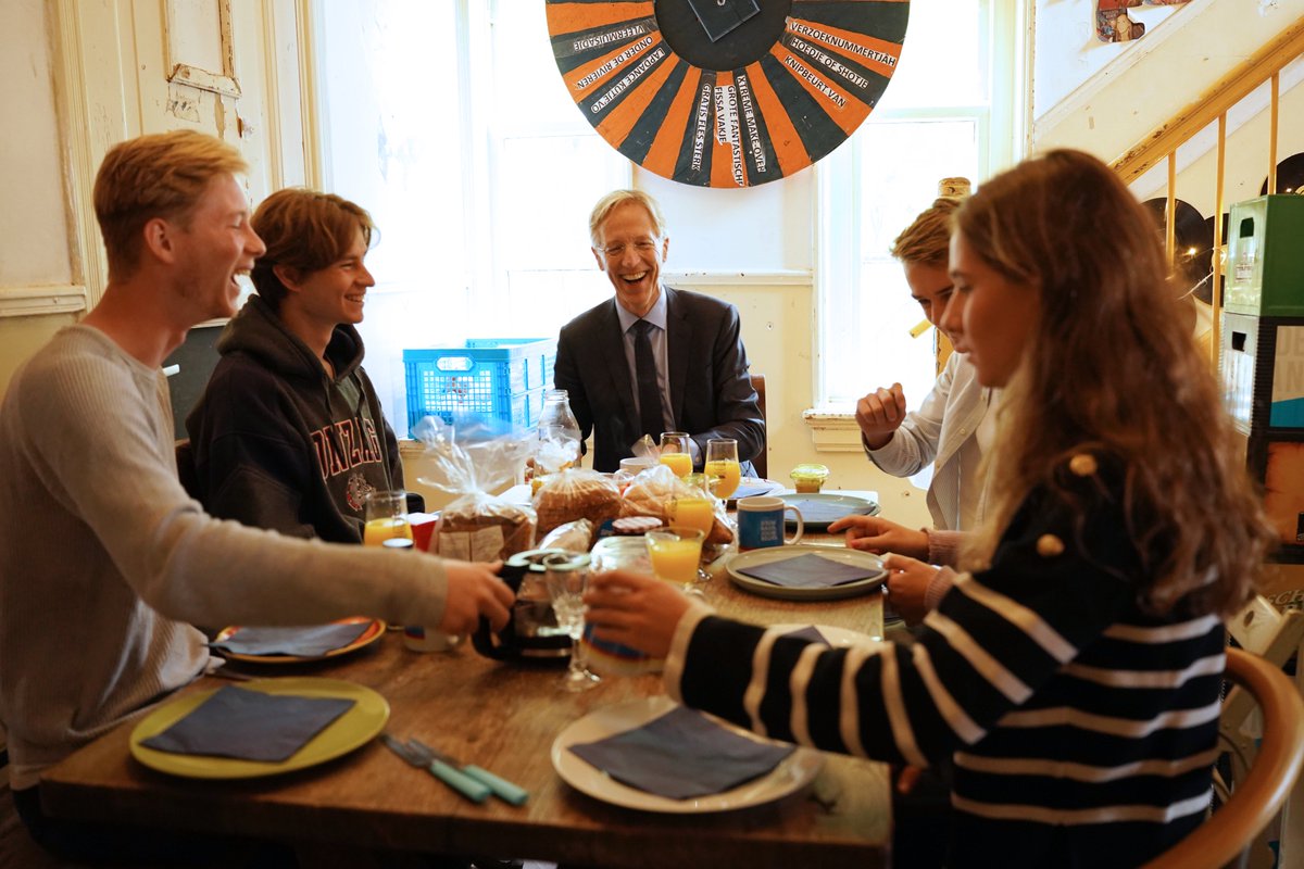 Robbert Dijkgraaf tweet media