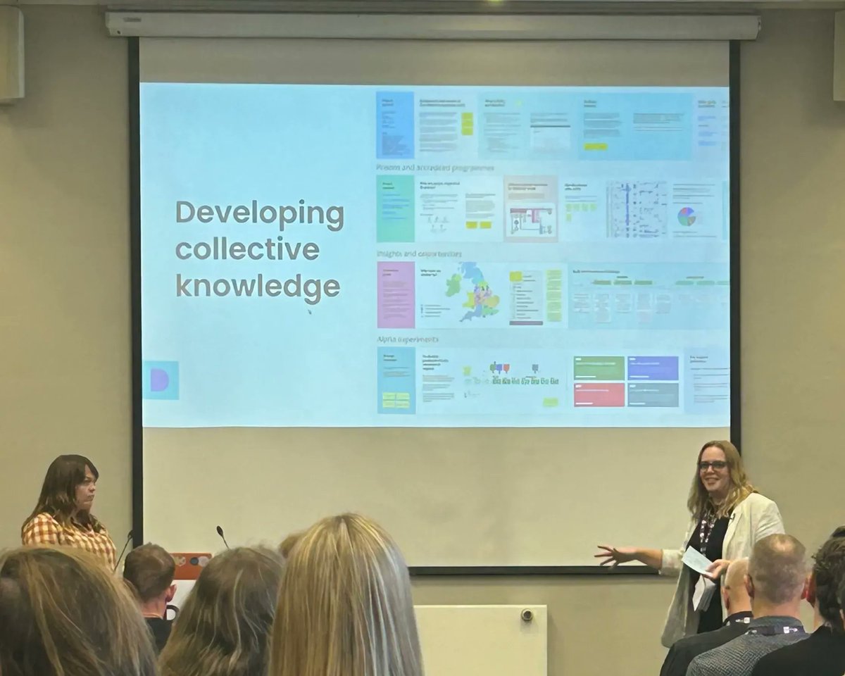 dxw's tweet image. Thanks to everyone who joined @mmkernohan and @IsobelSeacombe at #SDinGov yesterday. We had a full house and lots of discussion about how to design services at scale. 

If you couldn't be there, you can join them online as part of @LeedsDigiFest 28 Sept 👉 bit.ly/45klcX4