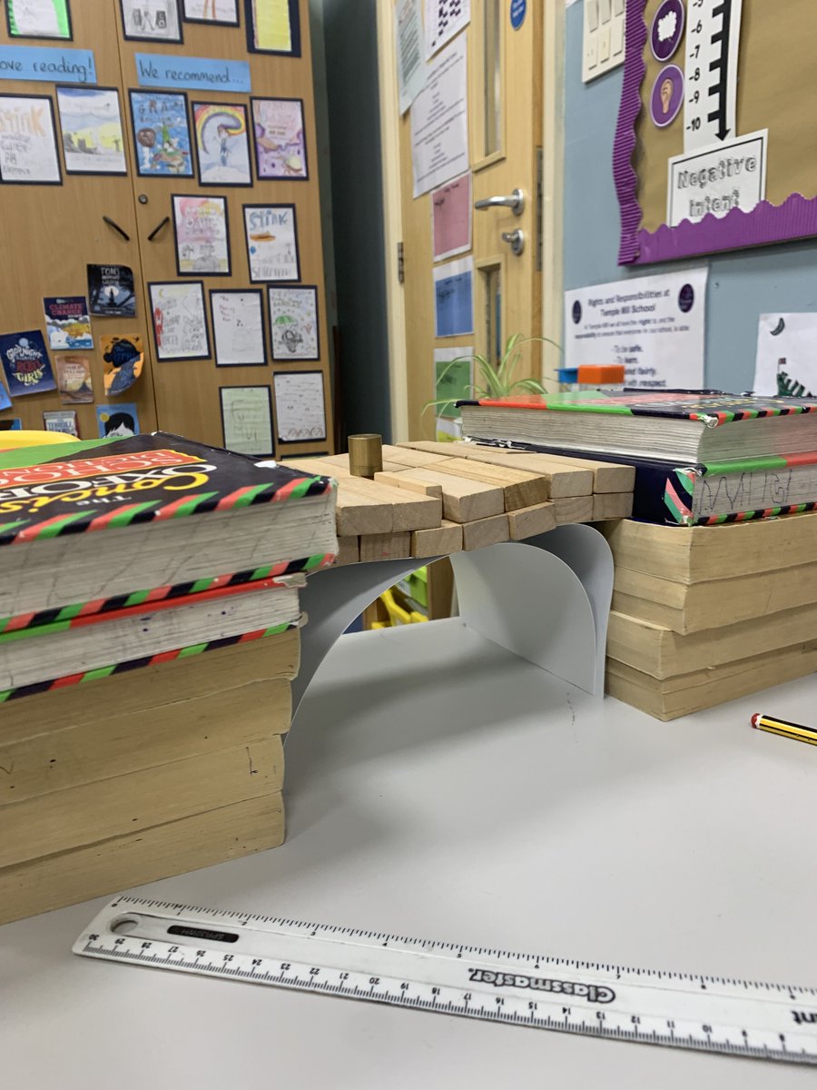 TempleMillTHAT's tweet photo. In Design Technology, Y5 have been investigating beam and arch bridges - which do you think are the strongest?

#bridges https://t.co/fKG0cN4Hoy