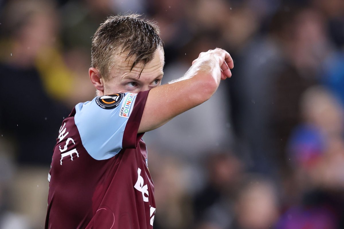 i3merz's tweet photo. James Ward-Prowse #WHUTSC https://t.co/Pn6AwimvJK