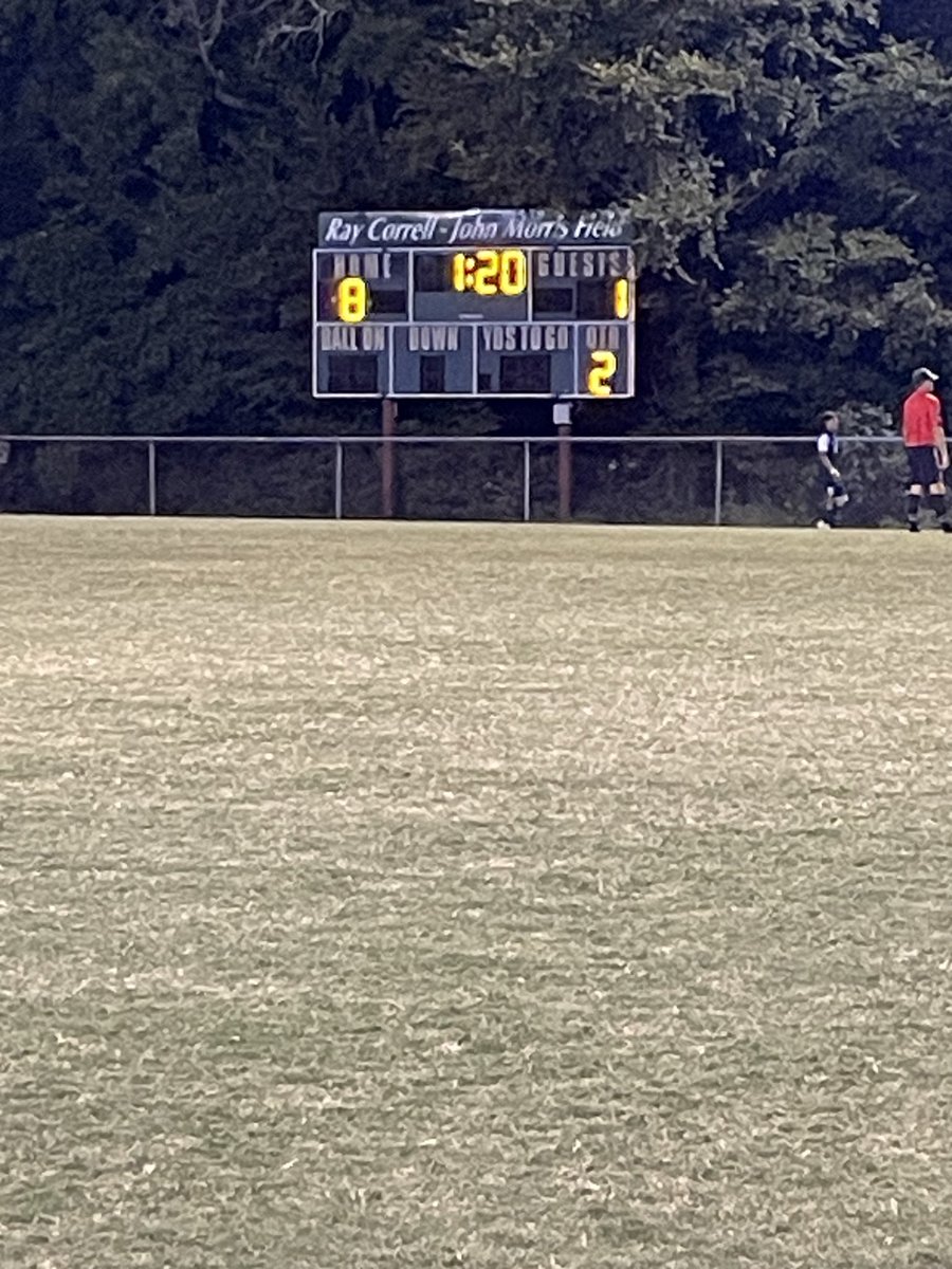 HPC Athletics (@hpcbisonsports) on Twitter photo Great night on the pitch for the Bison!
<a href="/HPCBisonSoccer/">Hight Point Central Soccer</a> <a href="/HPCHighSchool/">High Point Central</a> <a href="/hettenm/">Mike Hettenbach</a> Great night on the pitch for the Bison!
<a href="/HPCBisonSoccer/">Hight Point Central Soccer</a> <a href="/HPCHighSchool/">High Point Central</a> <a href="/hettenm/">Mike Hettenbach</a>