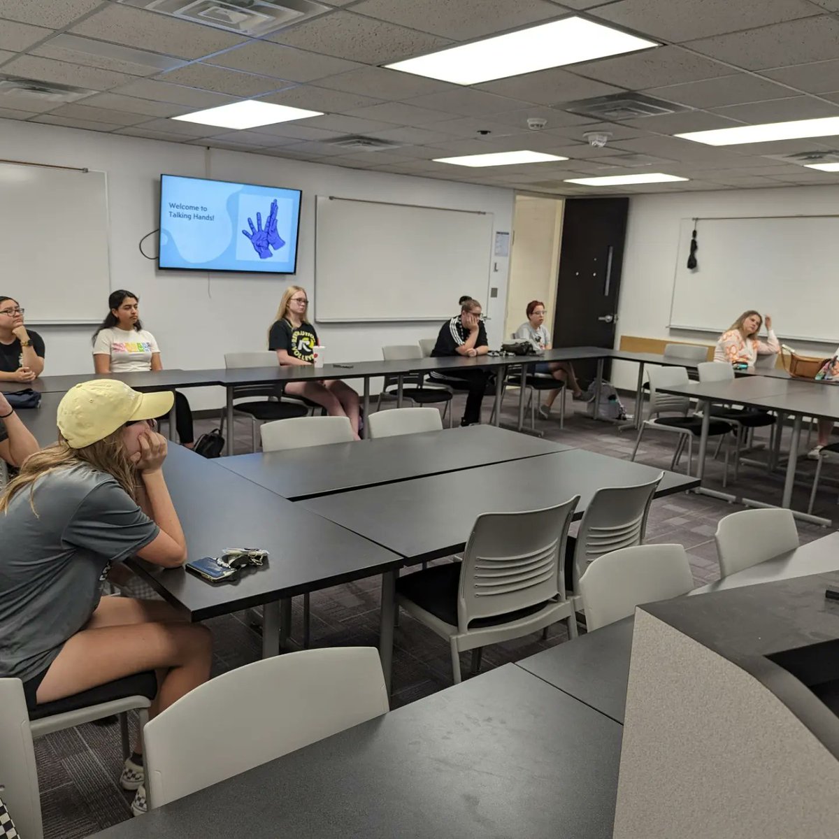 TalkingHandsSFA's tweet photo. We had a blast at yesterday's meeting! We got to play Telephone and practice some finger spelling, our members did amazing! Can't wait for next week!! https://t.co/6VXIah8WL8