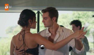 magaziingundem's tweet photo. 97. Bölüm #SüsÖm 'ü
Bizimkiler barışıyor sanki ✌🏻
#LizgeCömert | #BilalYiğitKoçak
#YiğLiz 🧡
#Kardeşlerim 🎥
_____
#SuBurcuYazgıÇoskun #RecepUsta #MelisMinkari #OnurSeyitYaran #RecMel #AsBer #AsDor #OnYaz https://t.co/J53i9h60yV