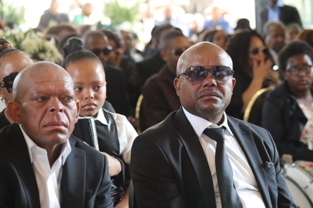 DadaMorero's tweet image. Funeral of my dear mother Ntombi Kellinah Morero.

📍Orlando (SOWETO)

#RIPMA 
#RIPNtombiMorero