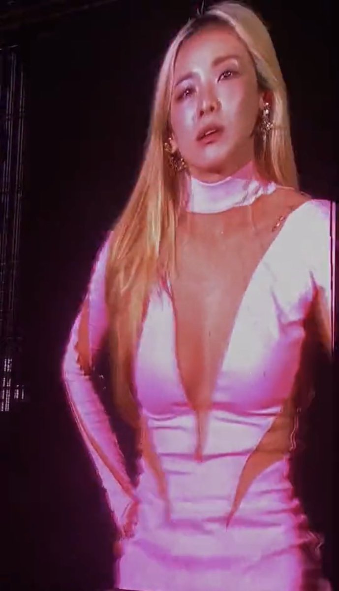 Sandara Park stuns at Bambam's AREA52 concert in Manila

📸 One Media Access
#SANDARAinAREA52