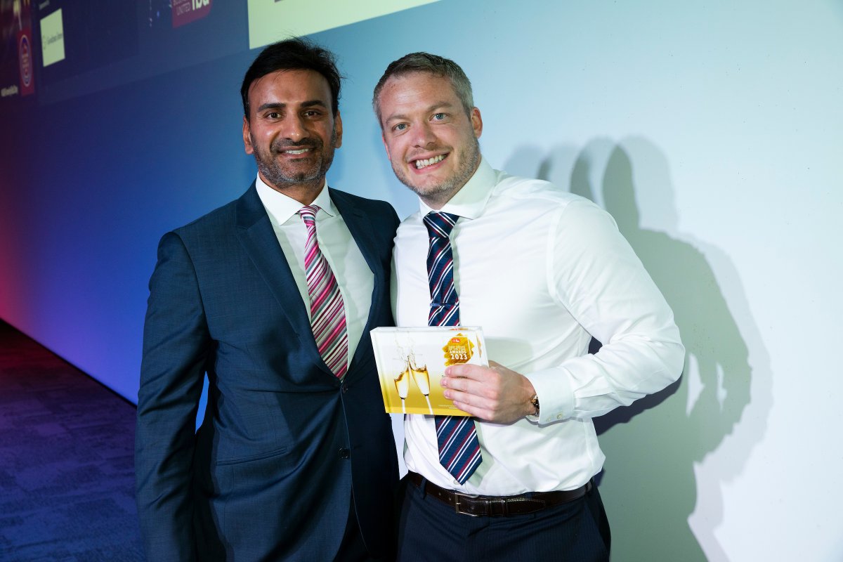 FamilyBizPaul's tweet photo. Congratulations to Thomas Colleran @Duvalay_ on winning the Family Business Next Generation Award for 2023.  Well deserved.  Thanks to @GoodmanJones for sponsoring this award too!  #GBFamilyBizDay https://t.co/NfyzeZz6p7