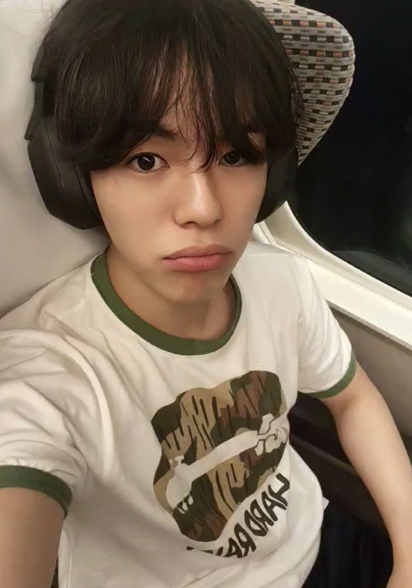 lovelyjaehyuk_'s tweet image. 230922 weverse [moment] #윤재혁