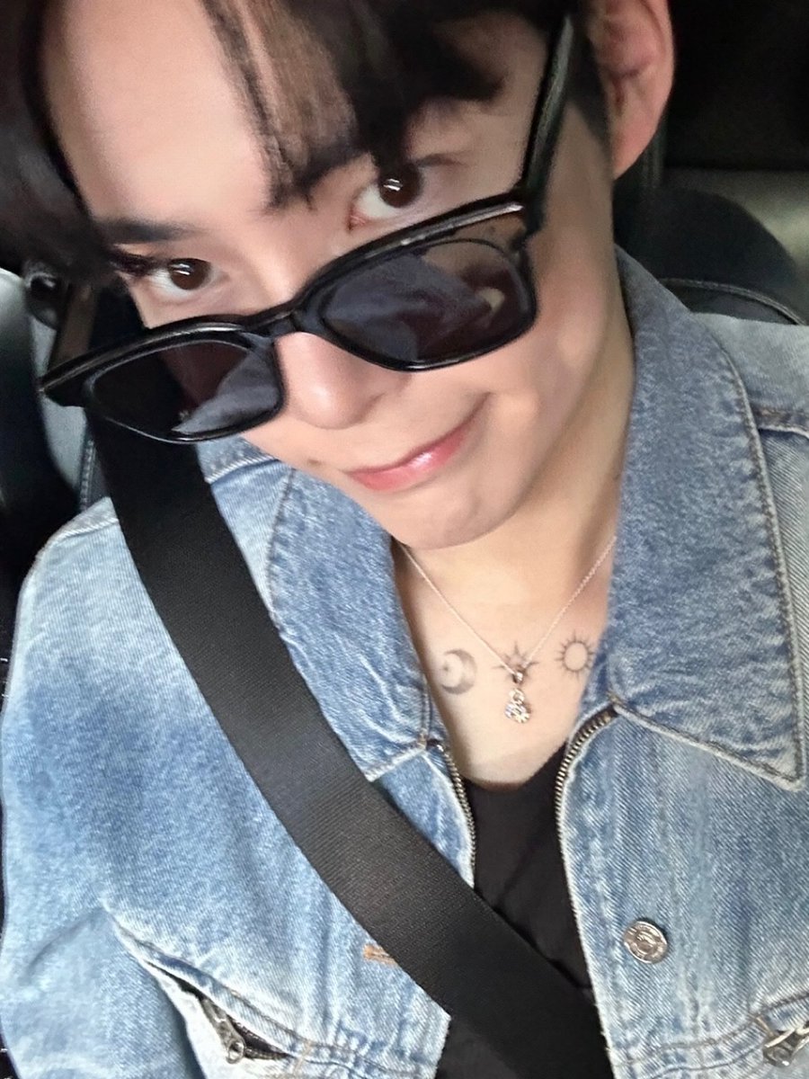 shbdiary's tweet photo. [230922] 🐹 | 08:46 PM KST 

- 📸
- you miss me right
- me too😞 https://t.co/itFzIKdNul