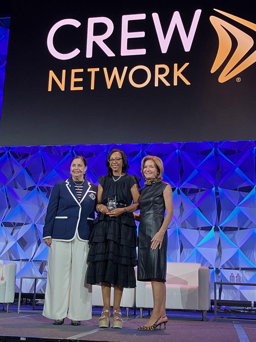 Congratulations to CREW Charlotte member, @zabcharlotte , for winning @CREW_Network's Impact Award for Economic and Community Improvement . We are so proud of you Zelleka! #crewconvention