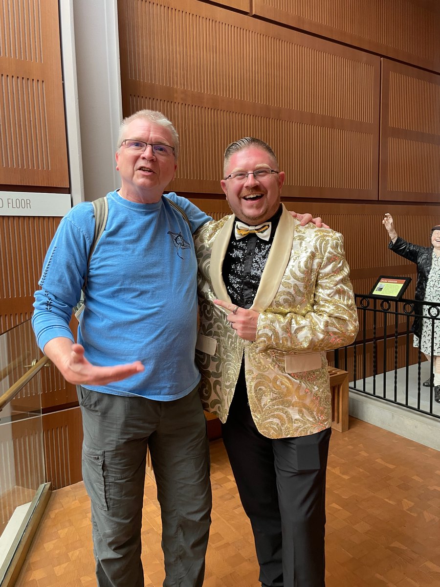 bobgoodyear's tweet photo. Hey @YoungProfessorG ! Great to meet you in Cooperstown. While my wife didn't get a picture of us with your shoes, I can testify that your shoes matched! https://t.co/WQNh1pLbLL