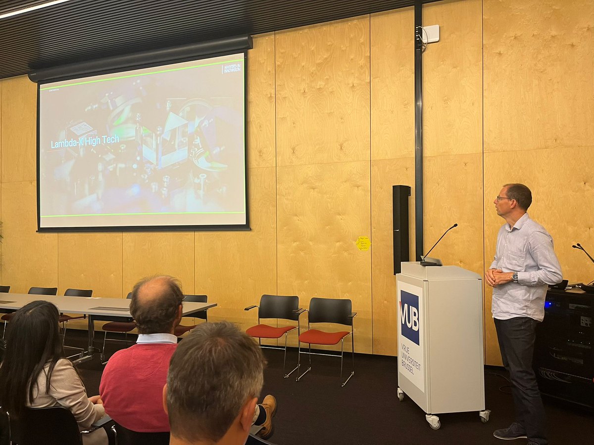 bePhotonMeetup's tweet photo. In Belgium, academies and Industry are interconnected in helping to advance research and innovation. #bePOM23 had #Industry representatives from @Barco, @lucedaphotonics , Innovative Coatings Solutions, @LambdaXsa looking for talents to hire
#Job #internship #career #innovation https://t.co/VrwjbtuQoI